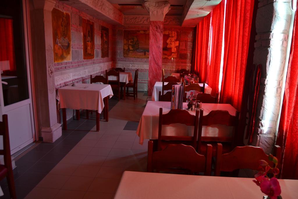 Sokoterme Hotel Soko Banja Luaran gambar
